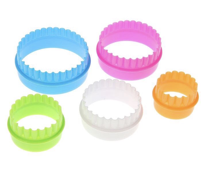 картинка Набор форм из пластика для печенья Волна 5 шт 964474 от магазина Одежда-