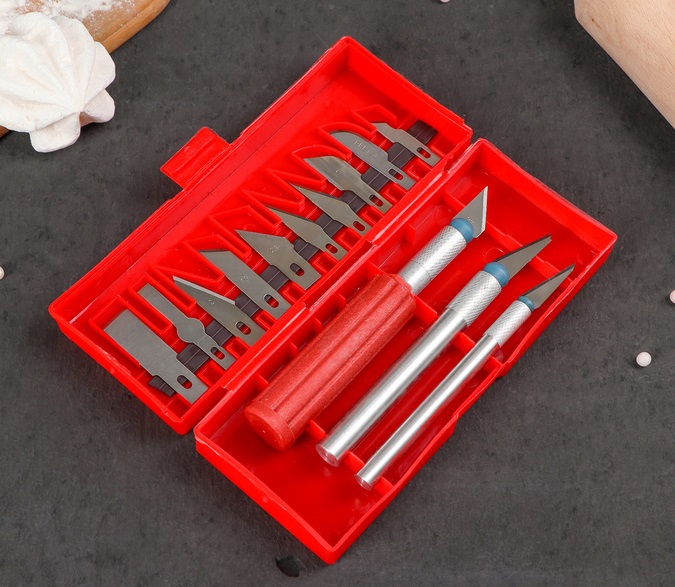 картинка Набор кондитерских лезвий в пенале 13 шт 2945945 от магазина Одежда-