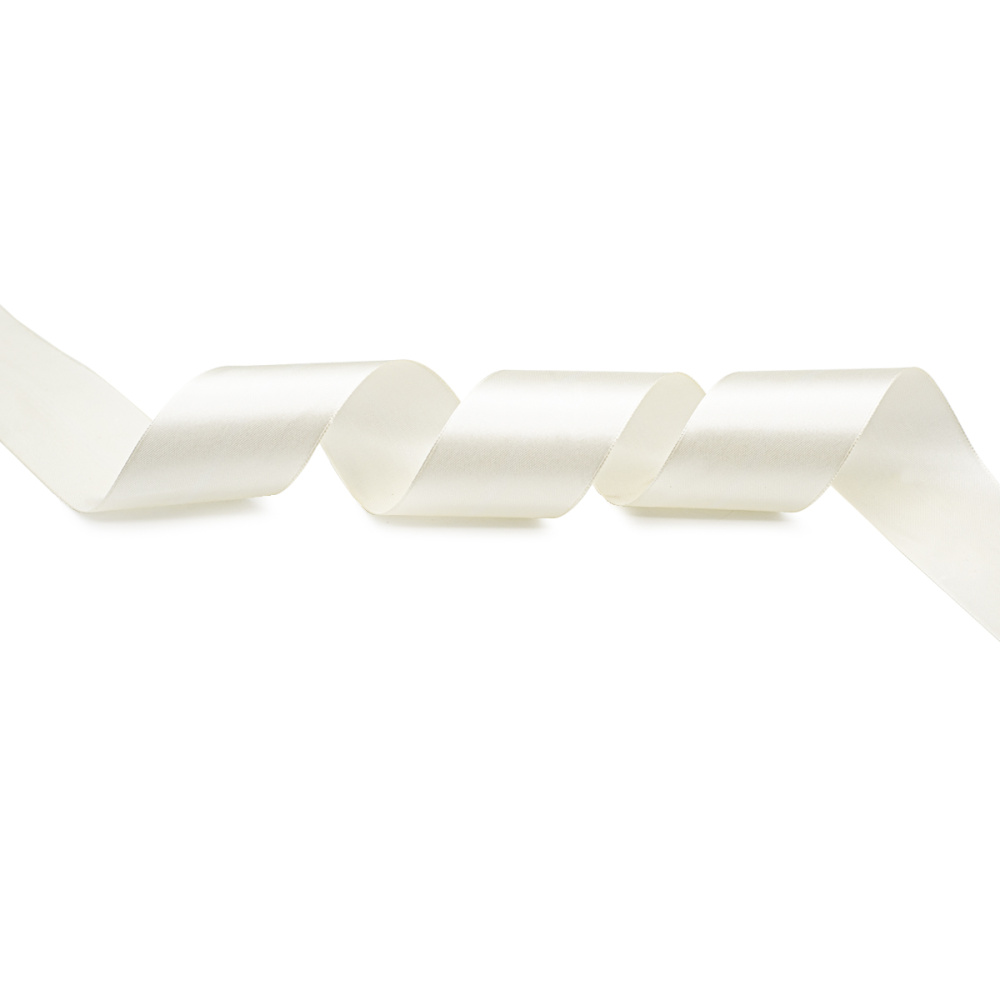 картинка Лента атласная молочная (047) ширина 5см длина 22,86 м от магазина Одежда-