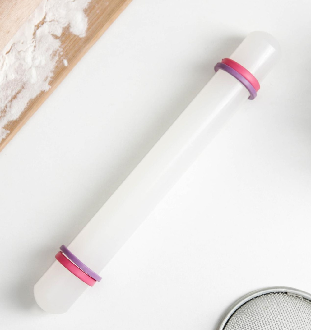 картинка Скалка с ограничителями кондитерская 21 см 830315 магазин Одежда- являющийся официальным дистрибьютором в России  картинка Скалка с ограничителями кондитерская 21 см 830315 от магазина Одежда-