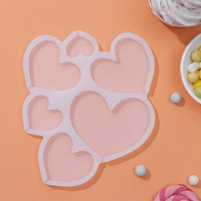 картинка Форма для леденцов 6 ячеек 16х14х0,7 см "Сердечки", цвет белый 7059219 от магазина Одежда-