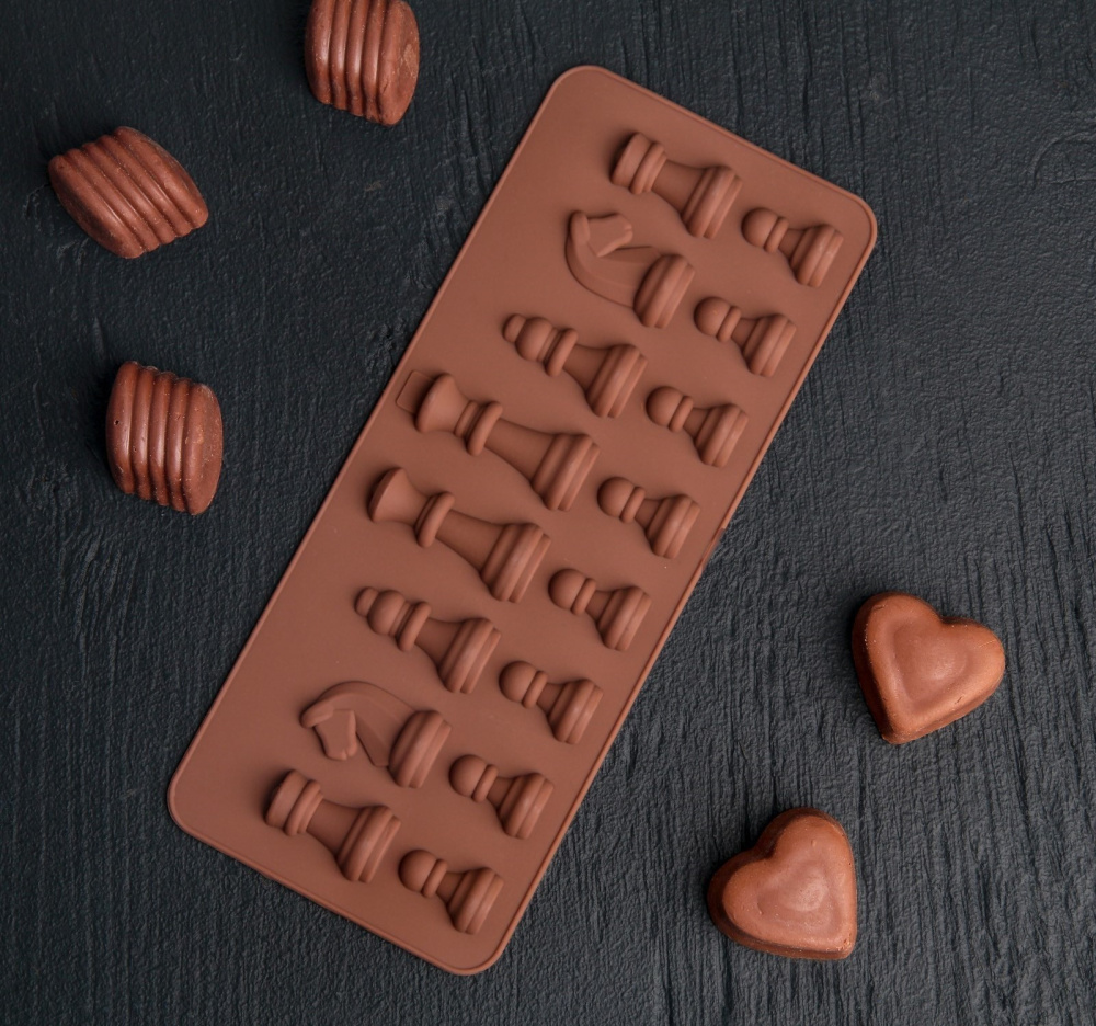 картинка Форма для шоколада «Шахматы», 16 ячеек (2,2*1,3/3*1,8/4,2*1,8 см) 4597553 от магазина Одежда-