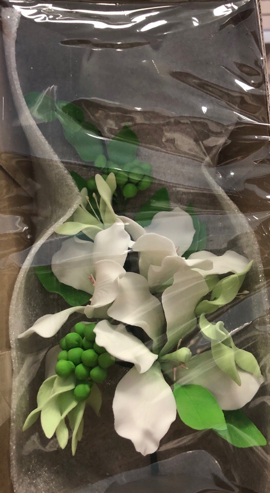 картинка Букет сахарный из белых лилий, длина ветки 25 см от магазина Одежда-