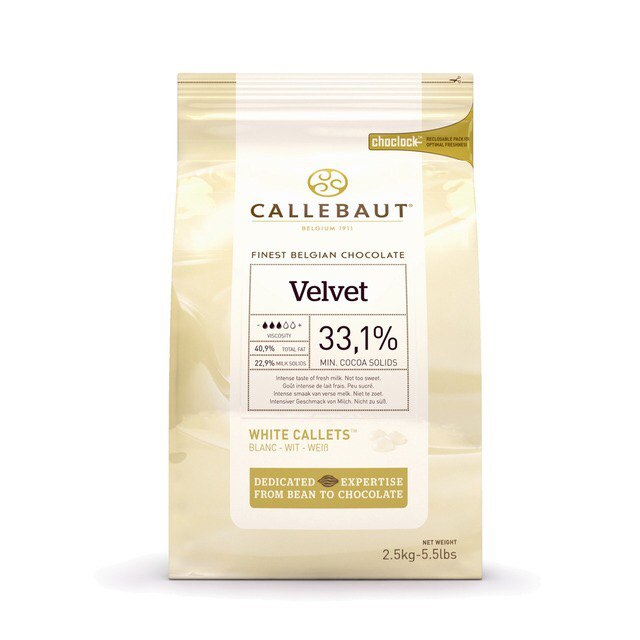 картинка Шоколад белый Каллебаут Вельвет 33.1% 500 г магазин Одежда- являющийся официальным дистрибьютором в России  картинка Шоколад белый Каллебаут Вельвет 33.1% 500 г от магазина Одежда-