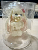 Фигурка из шоколадной глазури "Зайка с леденцом" 