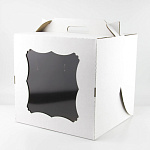 Коробка для торта 300*300*300 с фигурным окном и ручками